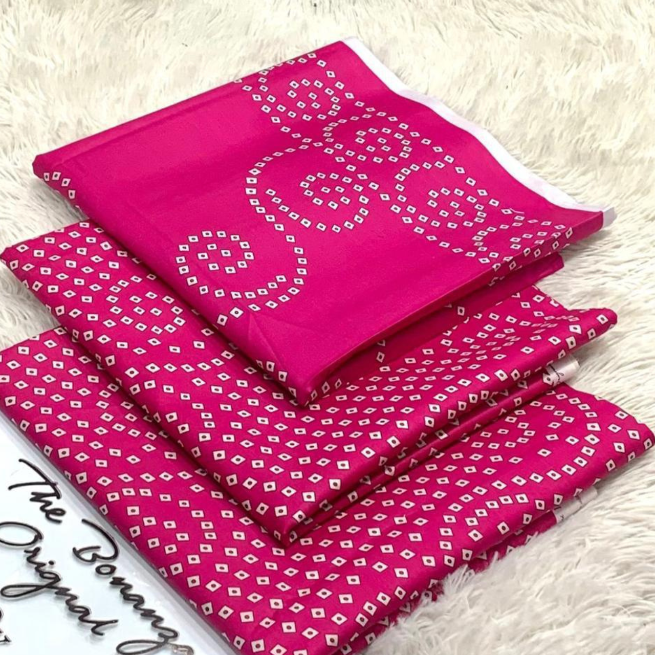 Shocking Pink Chunri Print 3-Piece Unstitched Suit